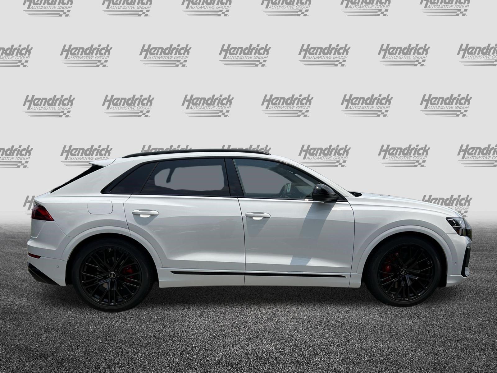 New 2026 Audi SQ8 Prestige AWD/4WD image 10