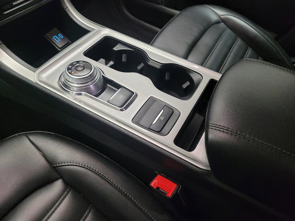 Used 2024 Ford Edge SEL image 26