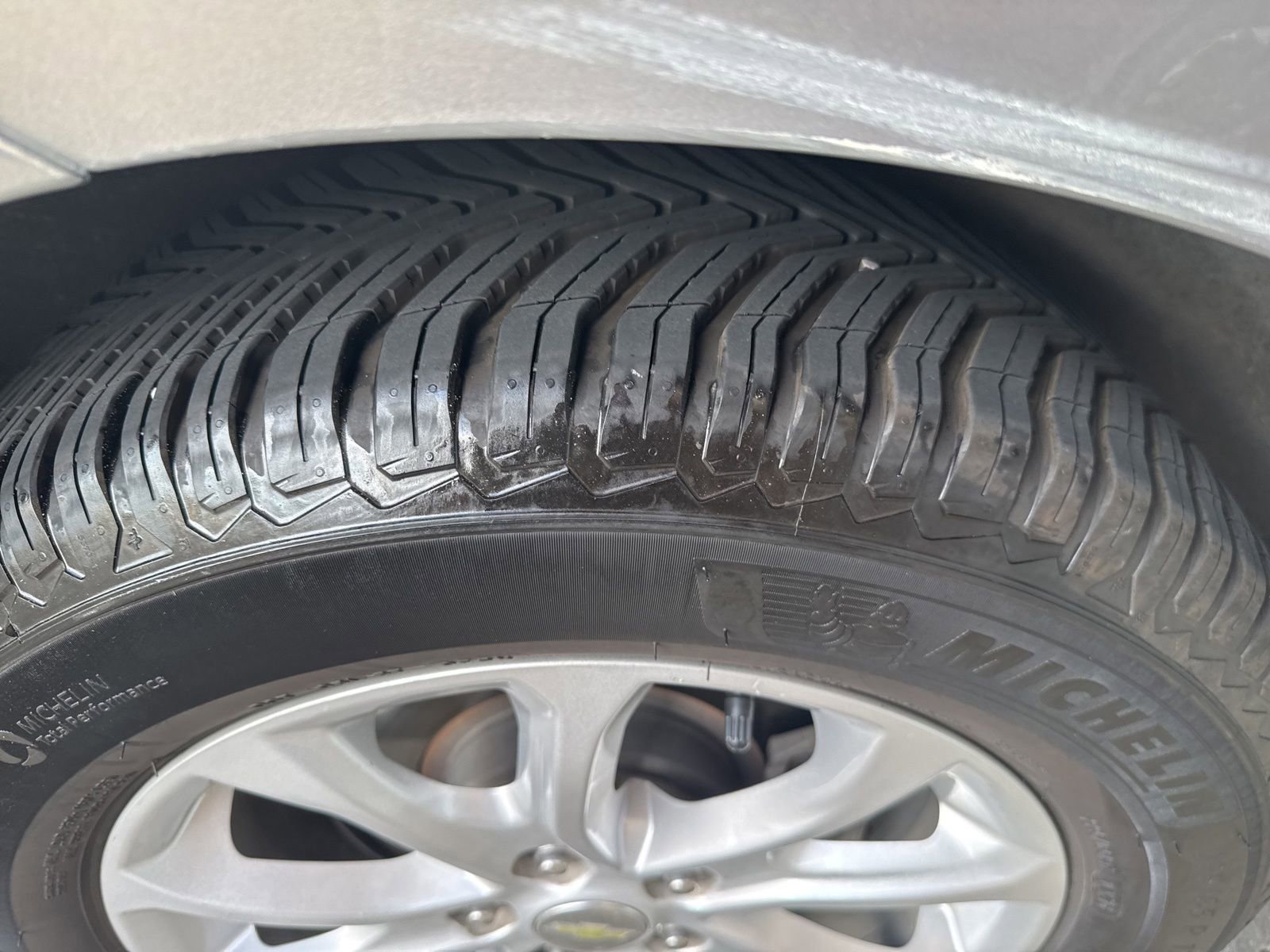 Used 2019 Chevrolet Equinox LT FWD image 21