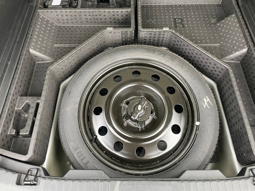 Used 2023 Ford Edge SEL image 32