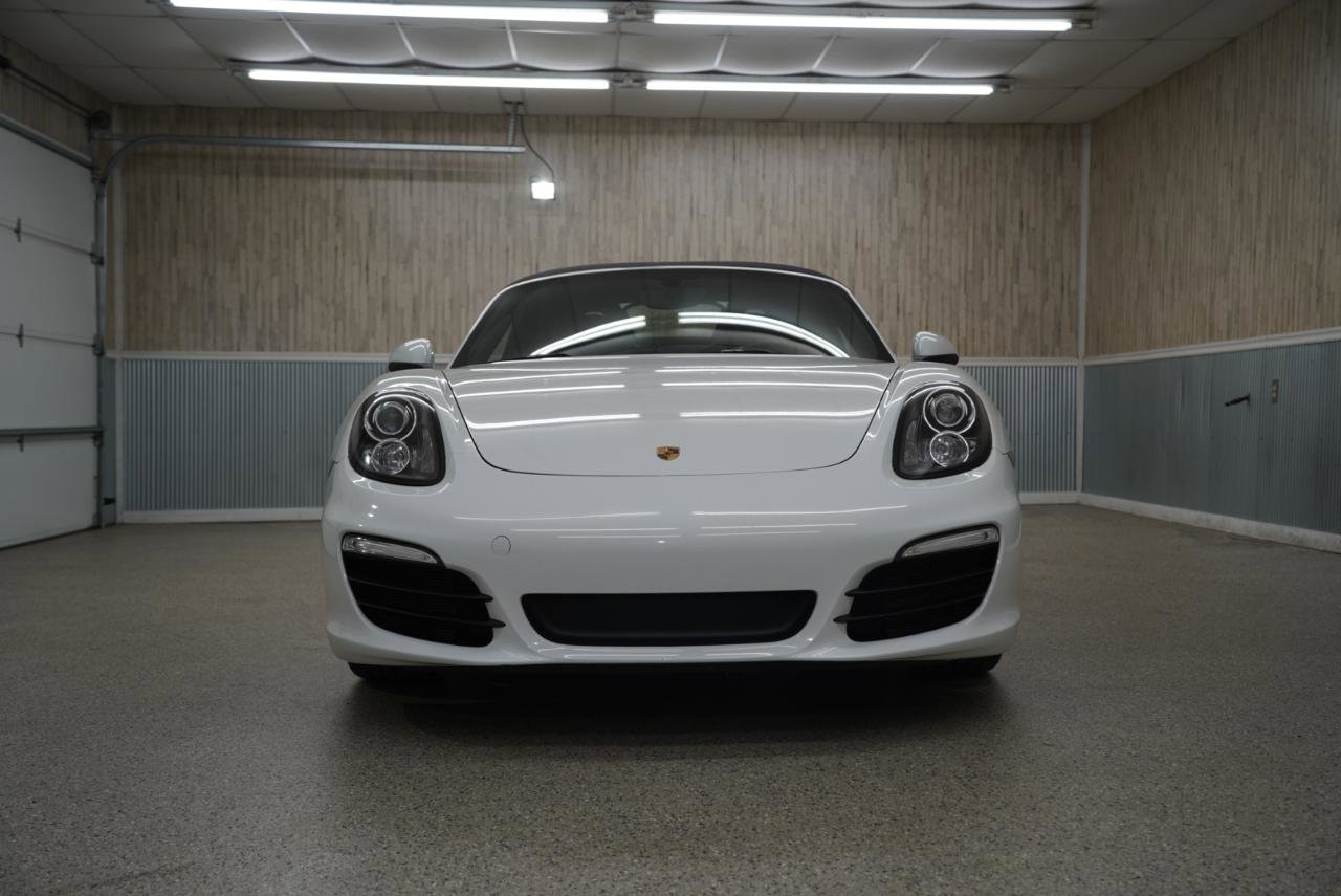 Used 2016 Porsche Boxster RWD image 2