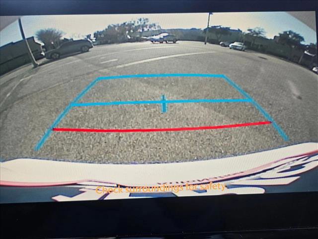 Used 2025 Toyota Corolla LE image 13