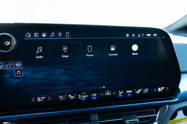 New 2026 Chevrolet Equinox EV LT w/ Convenience Package II FWD image 22