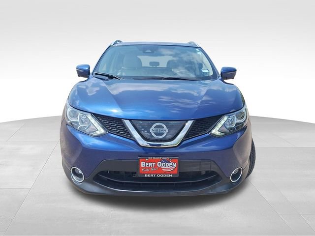 Used 2019 Nissan Rogue Sport SL FWD image 2