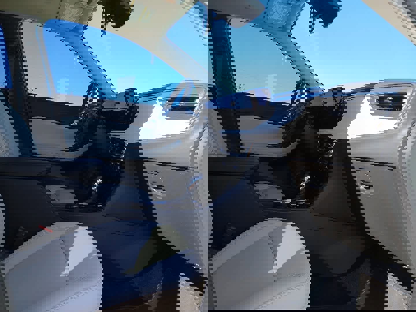 Used 2024 Buick Encore GX Sport Touring w/ Experience Buick Package image 41