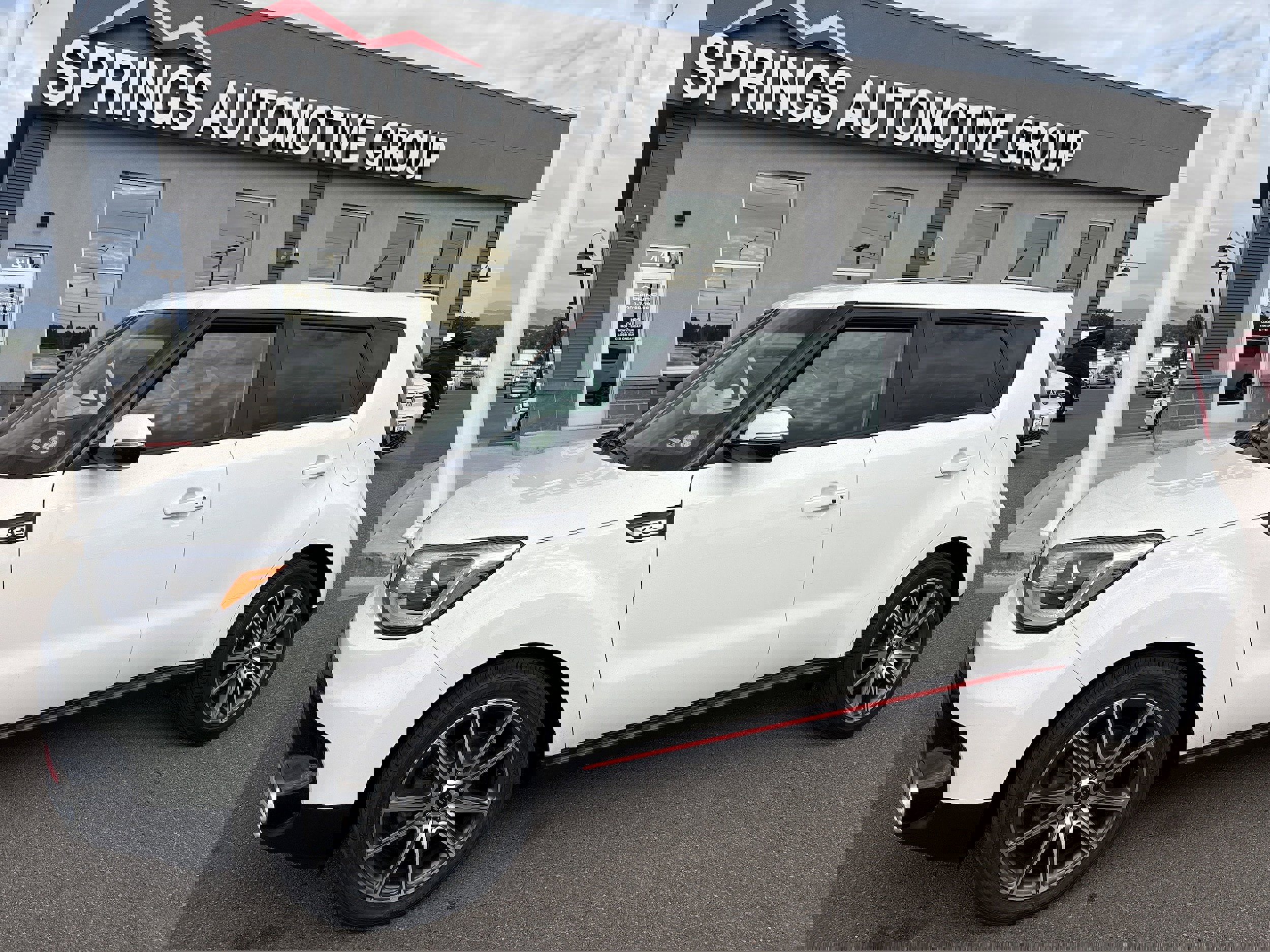 Used 2019 Kia Soul ! w/ Technology Package