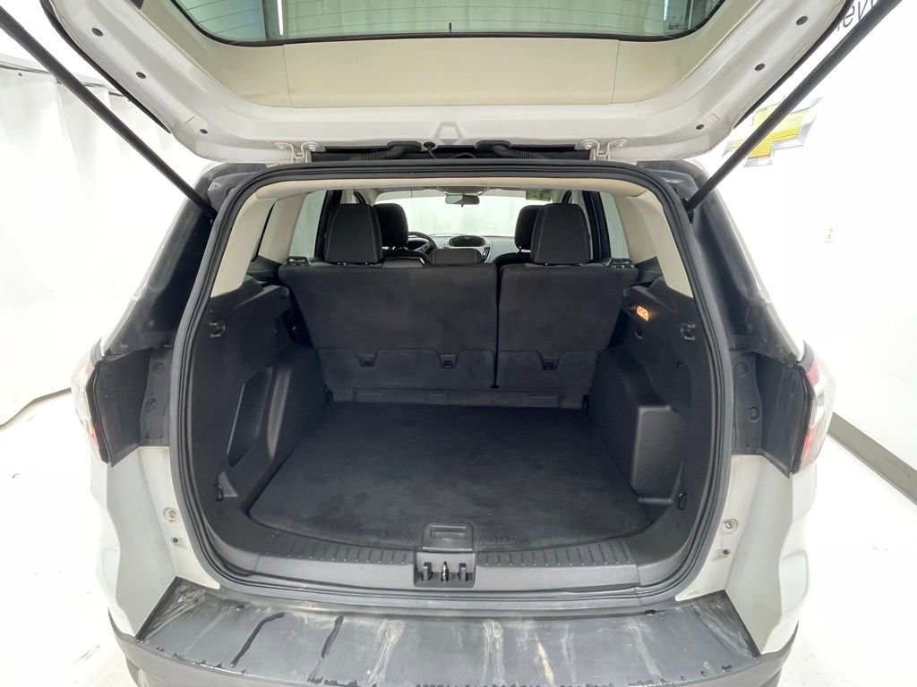 Used 2018 Ford Escape SE image 8