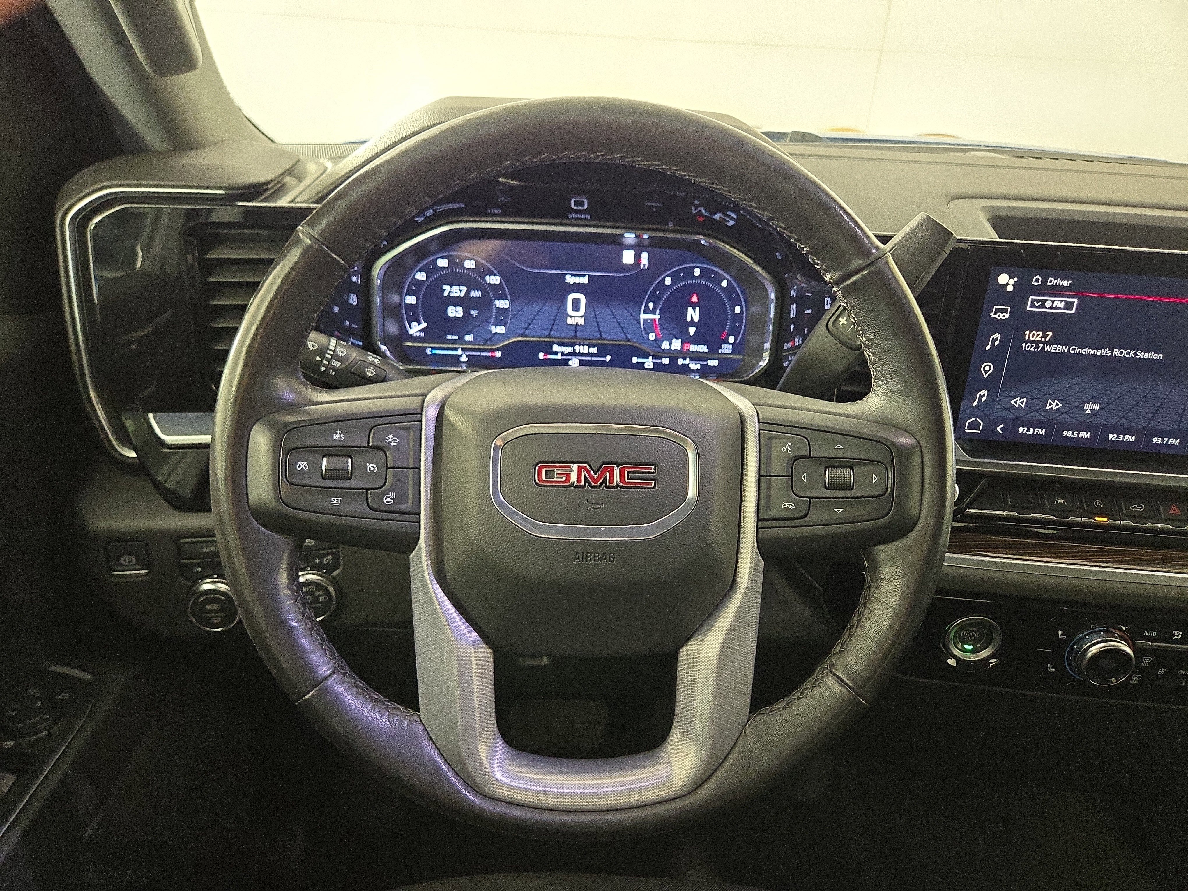 Used 2022 GMC Sierra 1500 Elevation image 14