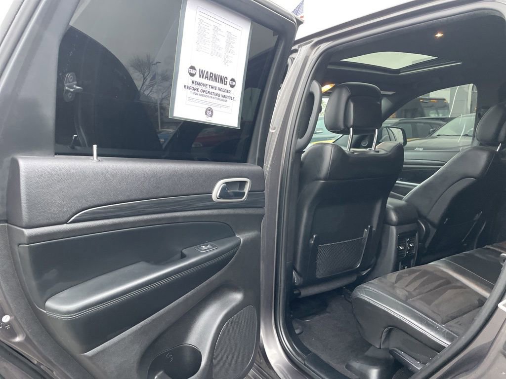 Used 2021 Jeep Grand Cherokee Laredo X image 26