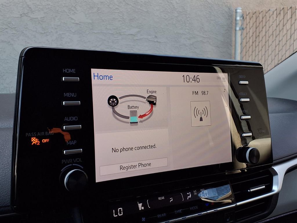 Certified 2022 Toyota Sienna XLE FWD image 8