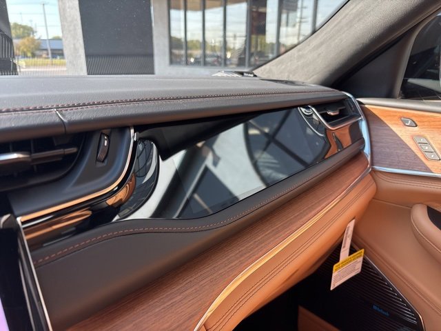 New 2025 Jeep Grand Cherokee L Summit image 27