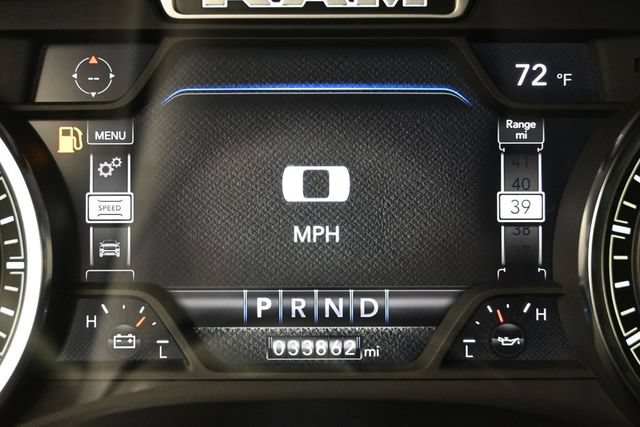 Used 2023 RAM 1500 Laramie AWD/4WD image 12