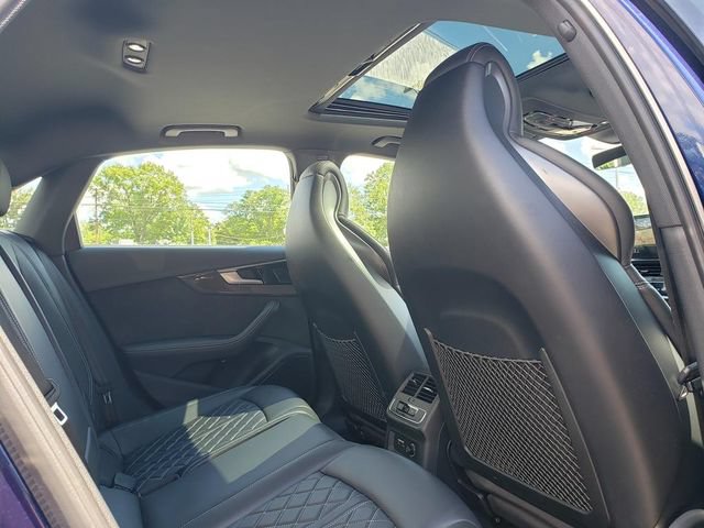 Used 2021 Audi S4 Premium Plus w/ Premium Plus Package AWD/4WD image 19