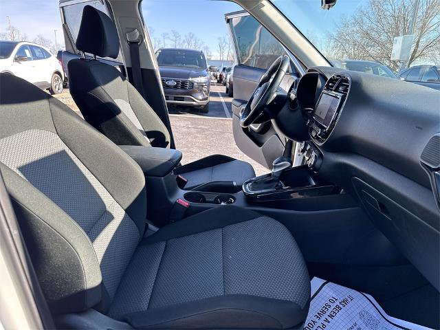 Used 2022 Kia Soul X-Line image 23