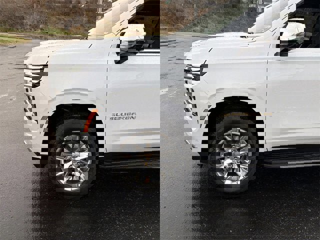 New 2026 Chevrolet Suburban Premier w/ Sun And Tow Package image 8