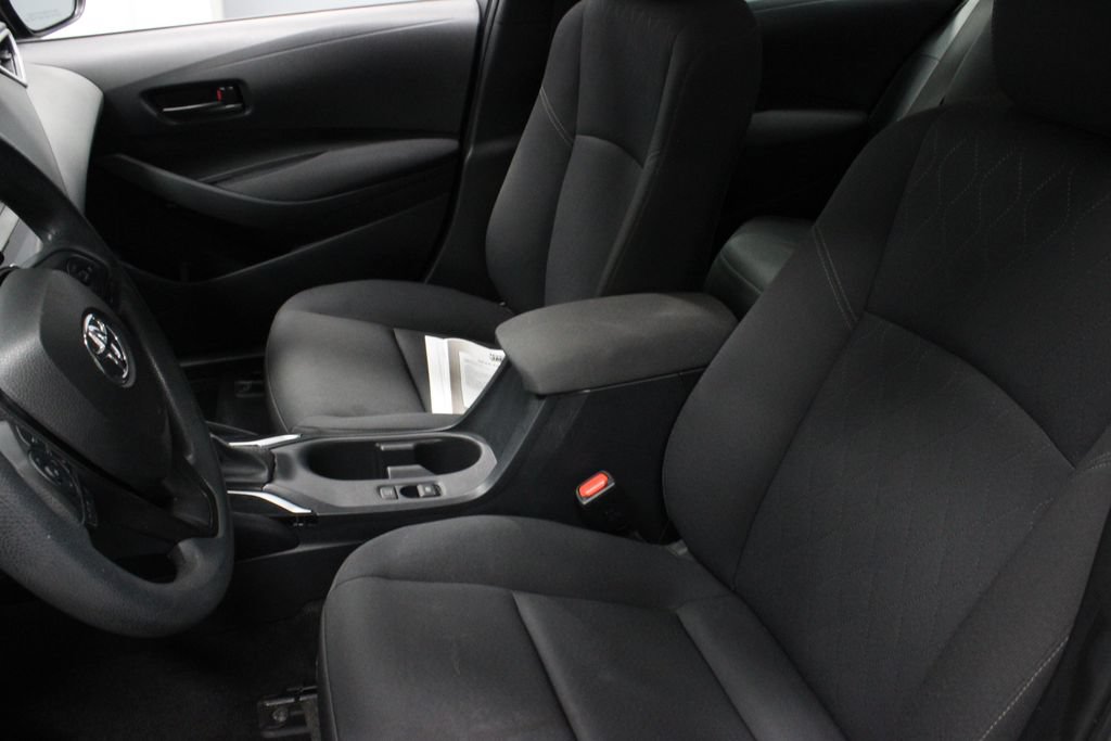 Used 2024 Toyota Corolla LE FWD image 17