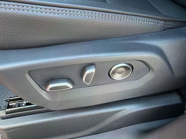 New 2026 GMC Yukon XL Denali w/ Denali Reserve Package image 20