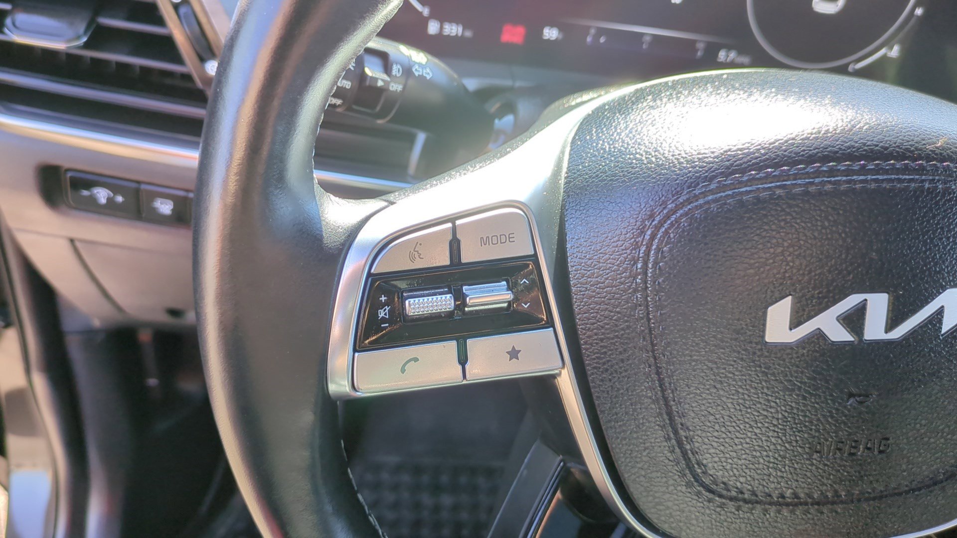 Used 2024 Kia Telluride SX X-Line image 18