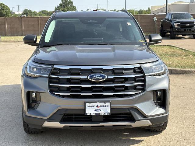 Certified 2025 Ford Explorer Active w/ Active Comfort Package RWD image 9