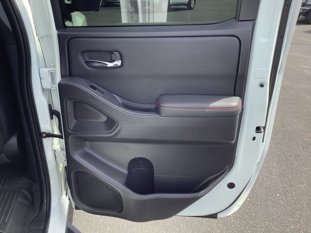 Used 2023 Nissan Frontier PRO-4X w/ Pro-4X Premium Package AWD/4WD image 35