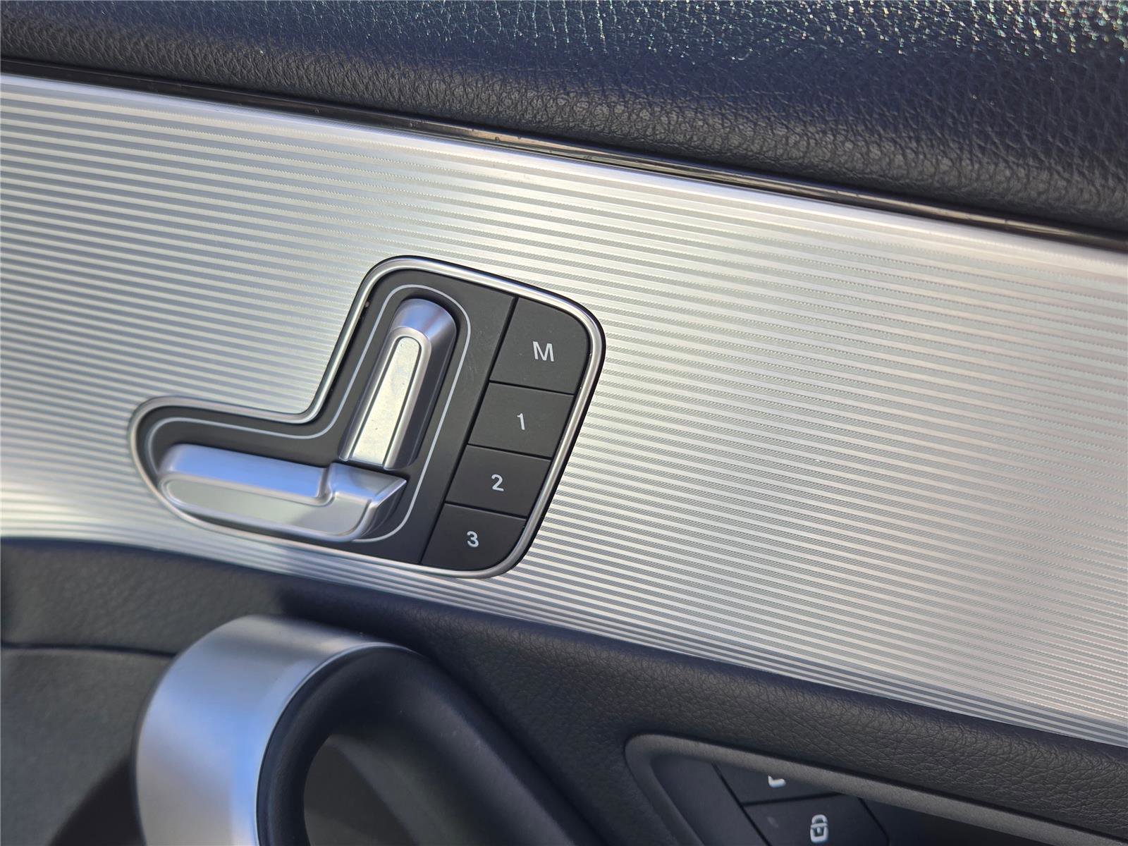 Used 2019 Mercedes-Benz A 220 4MATIC image 7