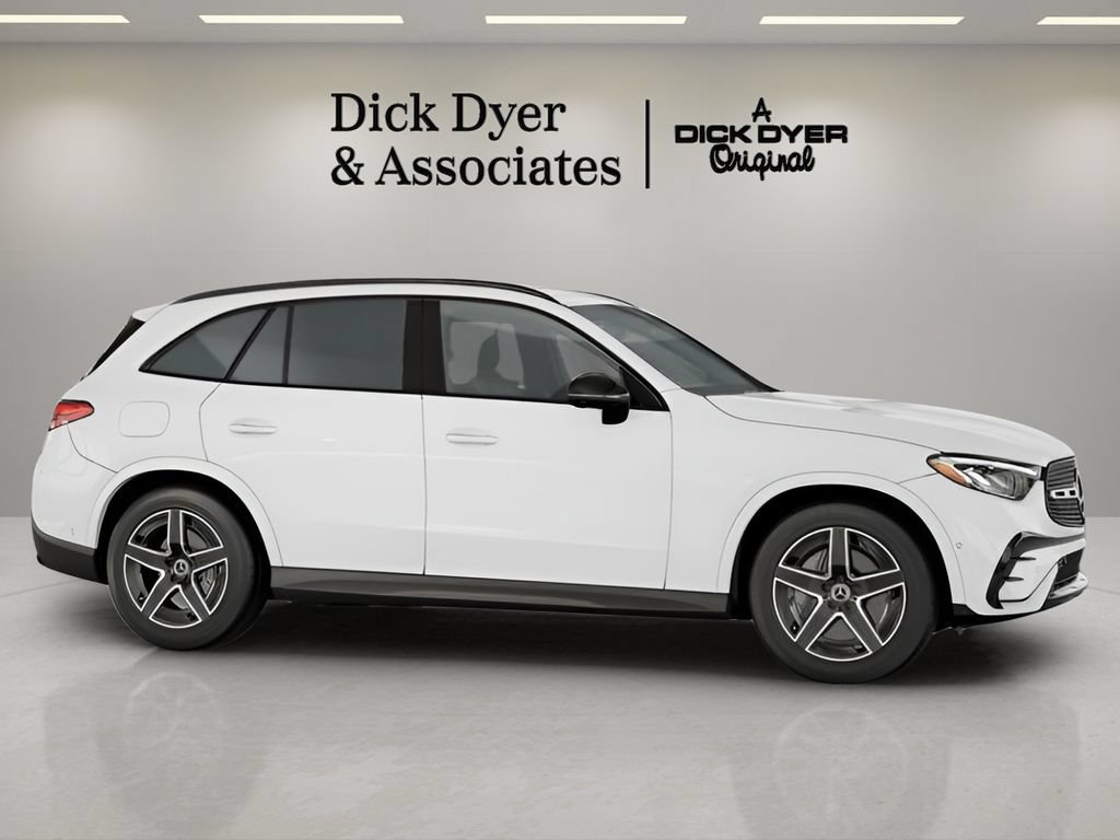 Used 2026 Mercedes-Benz GLC 300 image 10