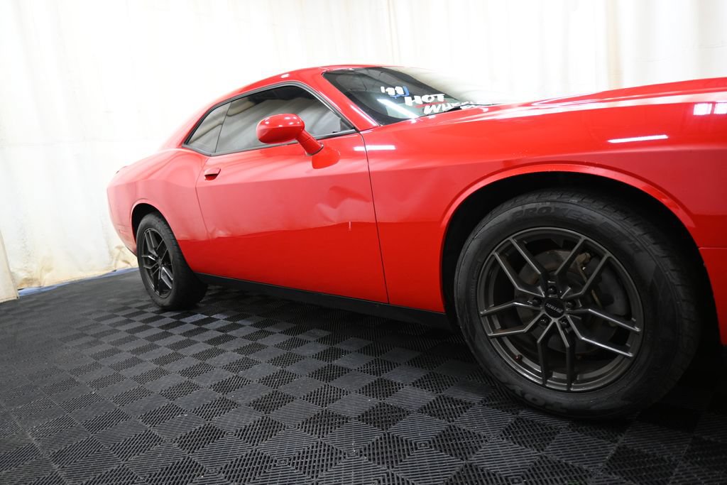 Used 2017 Dodge Challenger GT w/ Driver Convenience Group AWD/4WD image 15