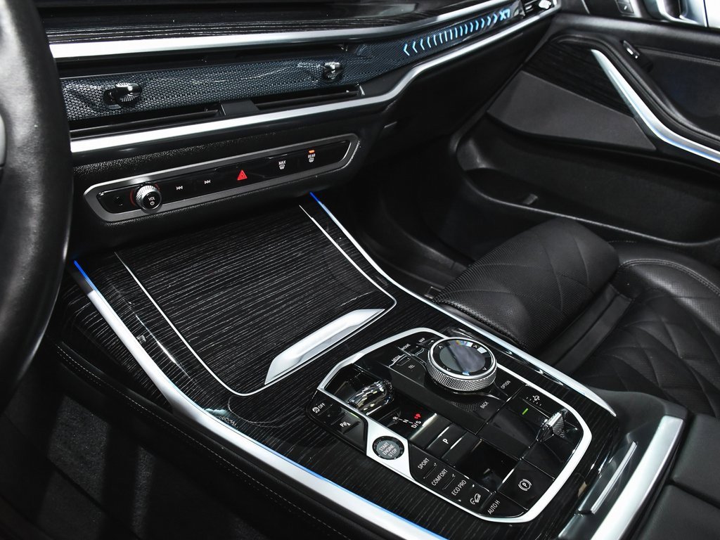 Used 2024 BMW X7 xDrive40i w/ Executive Package image 58