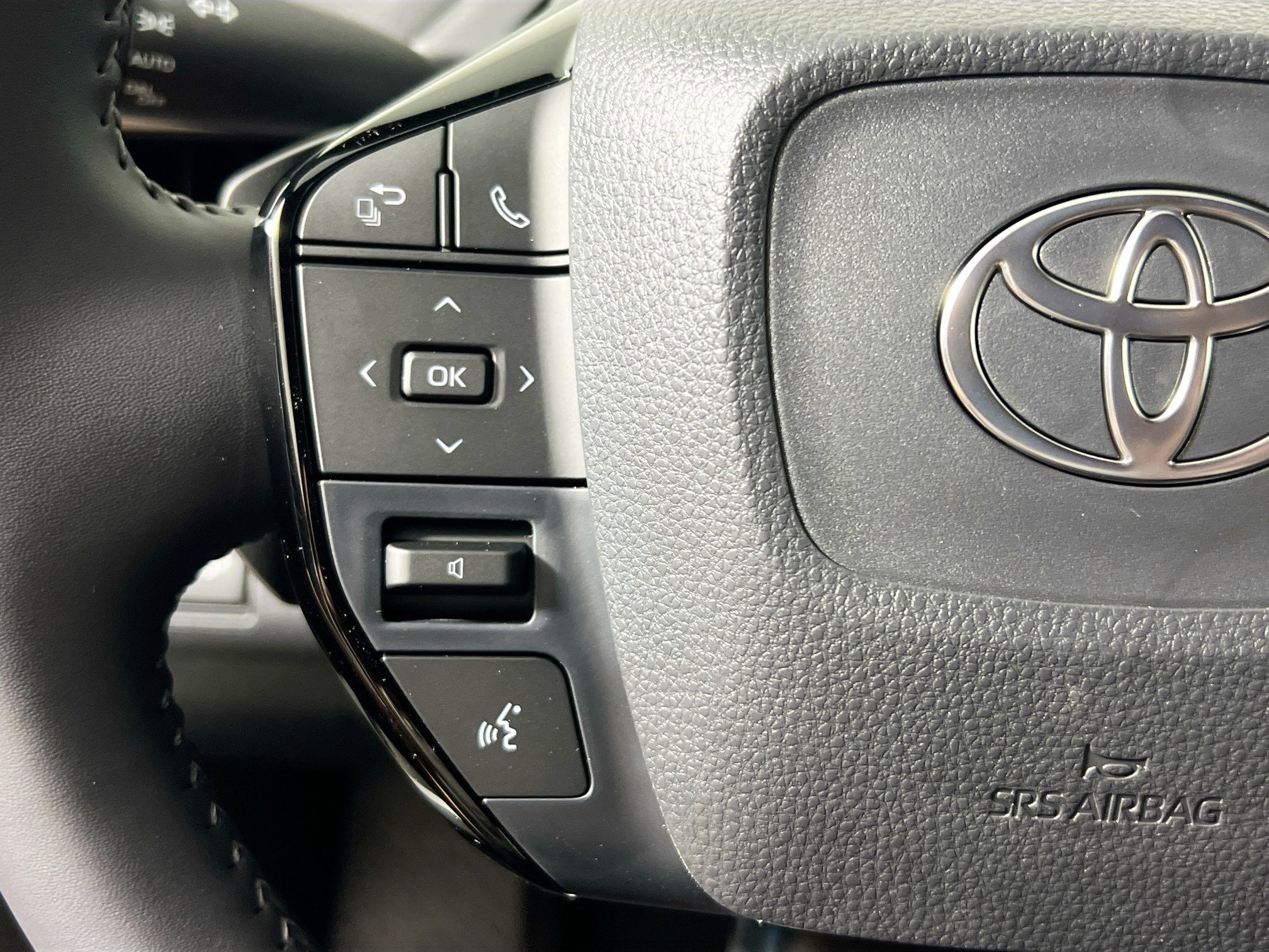 New 2026 Toyota bZ FWD image 18