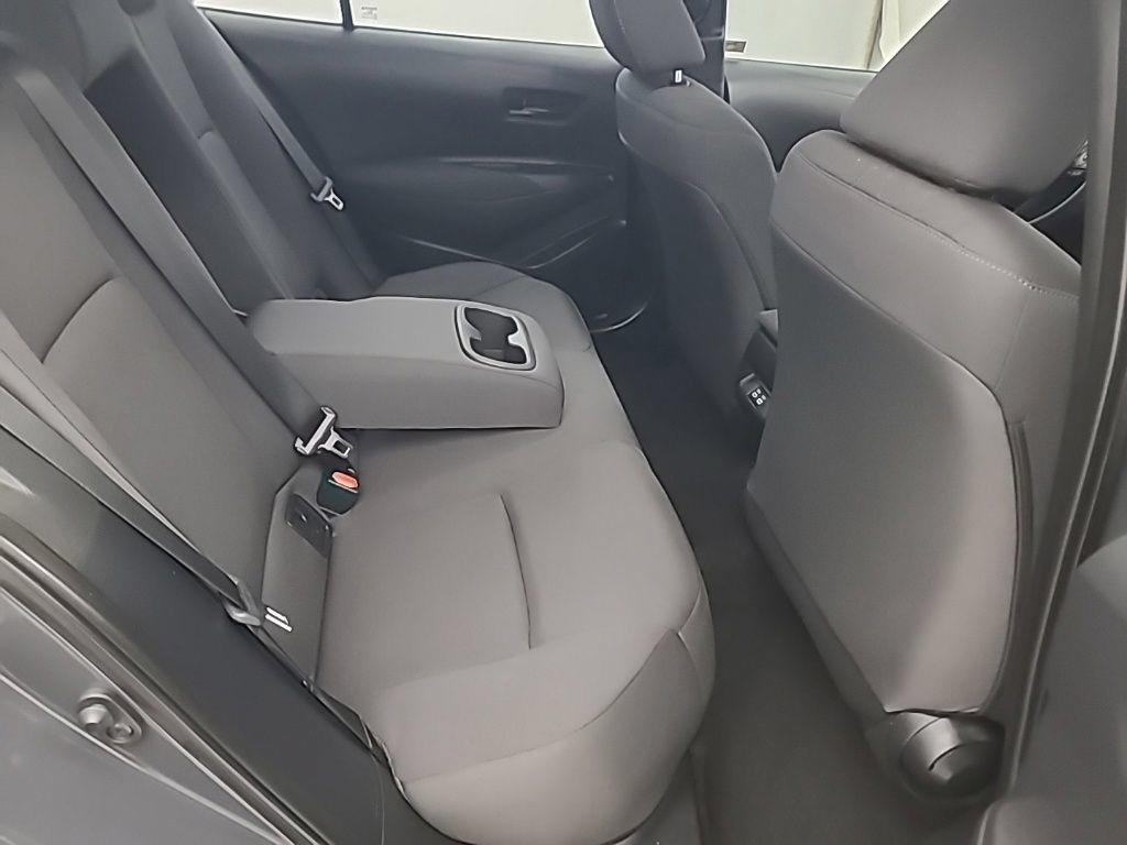 Used 2024 Toyota Corolla LE w/ LE Convenience Package FWD image 18