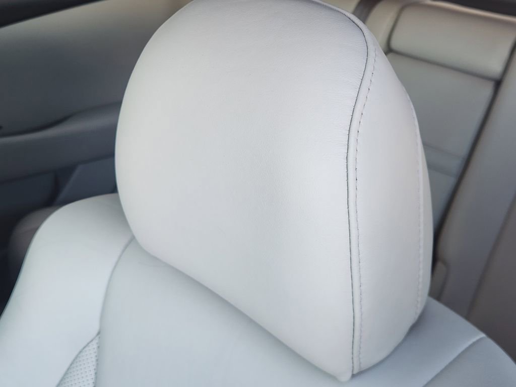 Used 2012 Lexus RX 350 FWD w/ Premium Pkg image 24