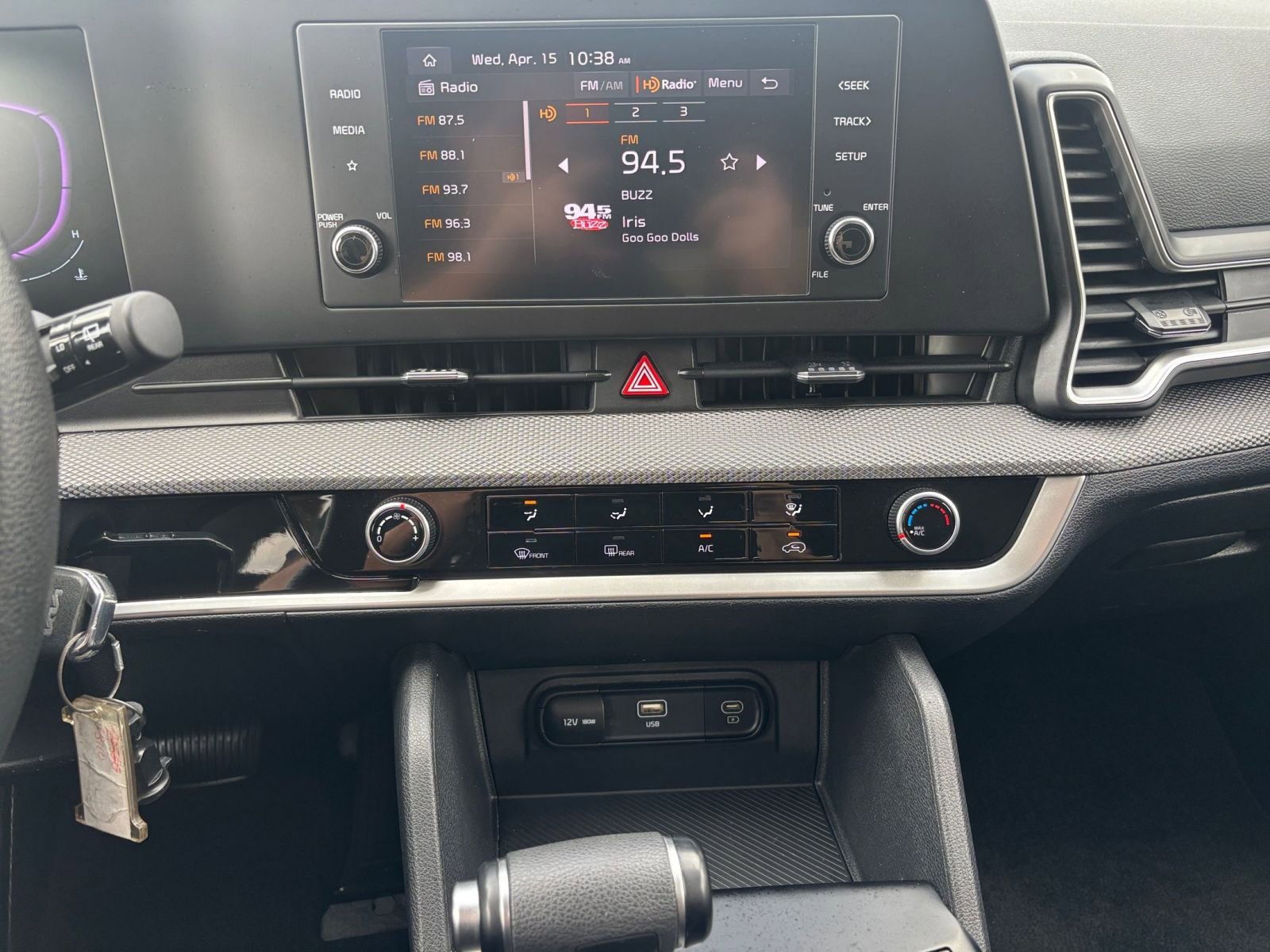 Used 2025 Kia Sportage LX image 17