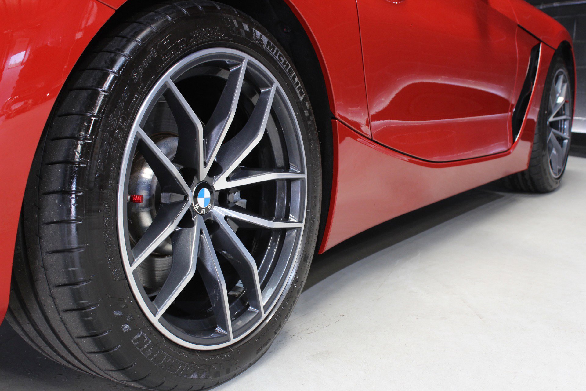 Used 2022 BMW Z4 sDrive30i w/ Driving Assistance Package image 22