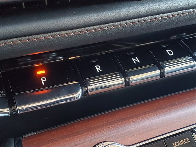 Used 2023 Lincoln Aviator Reserve w/ Equipment Group 201A image 23