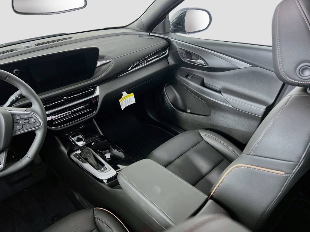 New 2025 Buick Envista Sport Touring FWD image 18