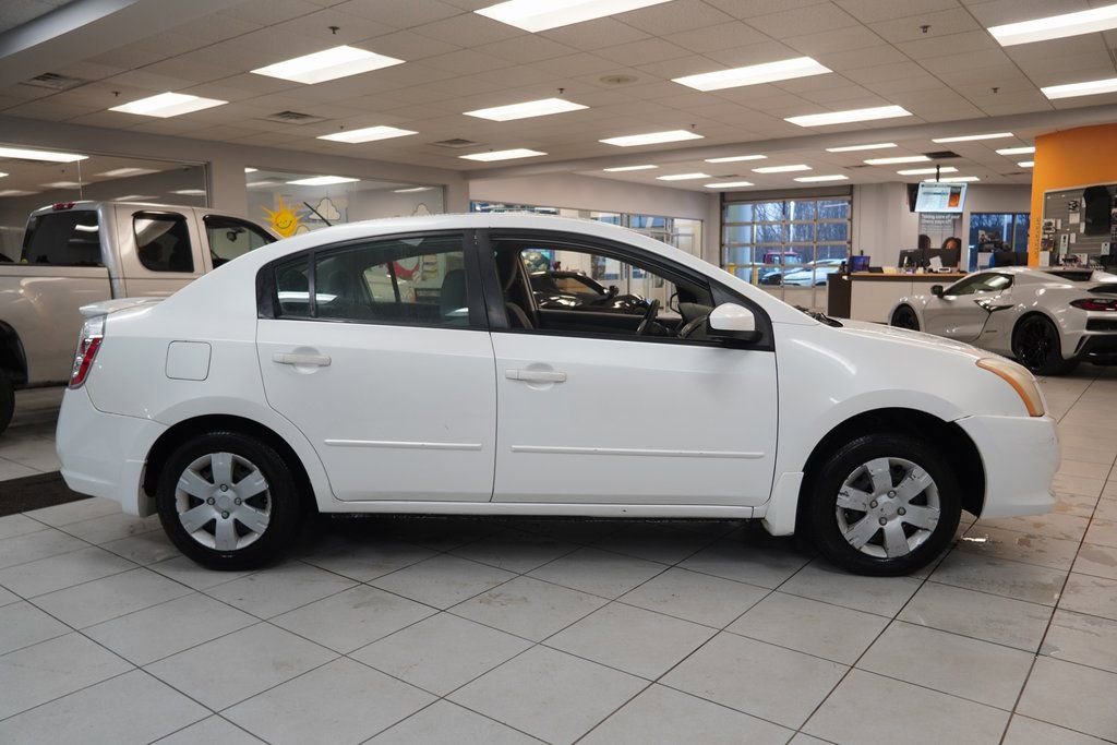 Used 2011 Nissan Sentra 2.0 image 12