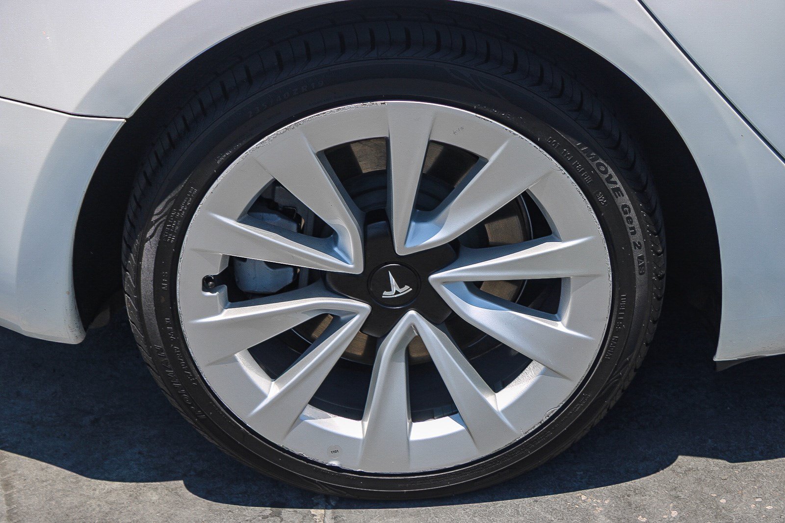 Used 2023 Tesla Model 3 Standard Range RWD image 12