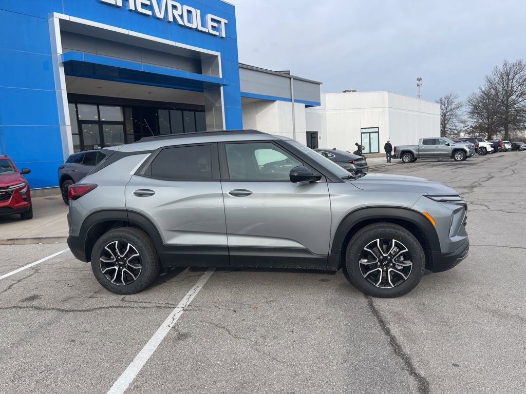 New 2026 Chevrolet TrailBlazer ACTIV w/ Convenience Package FWD image 2