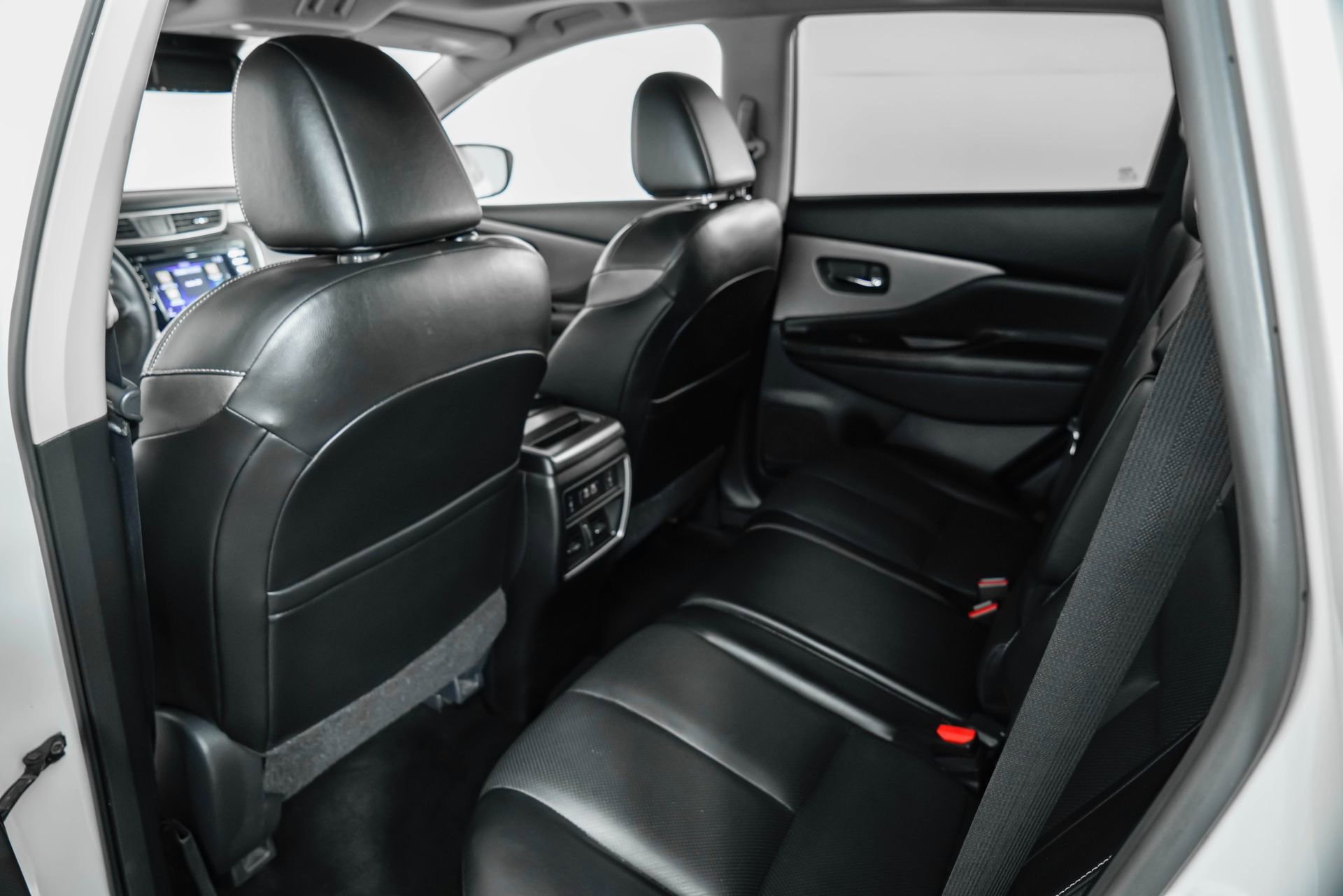 Used 2023 Nissan Murano SL w/ SL Moonroof Package image 19