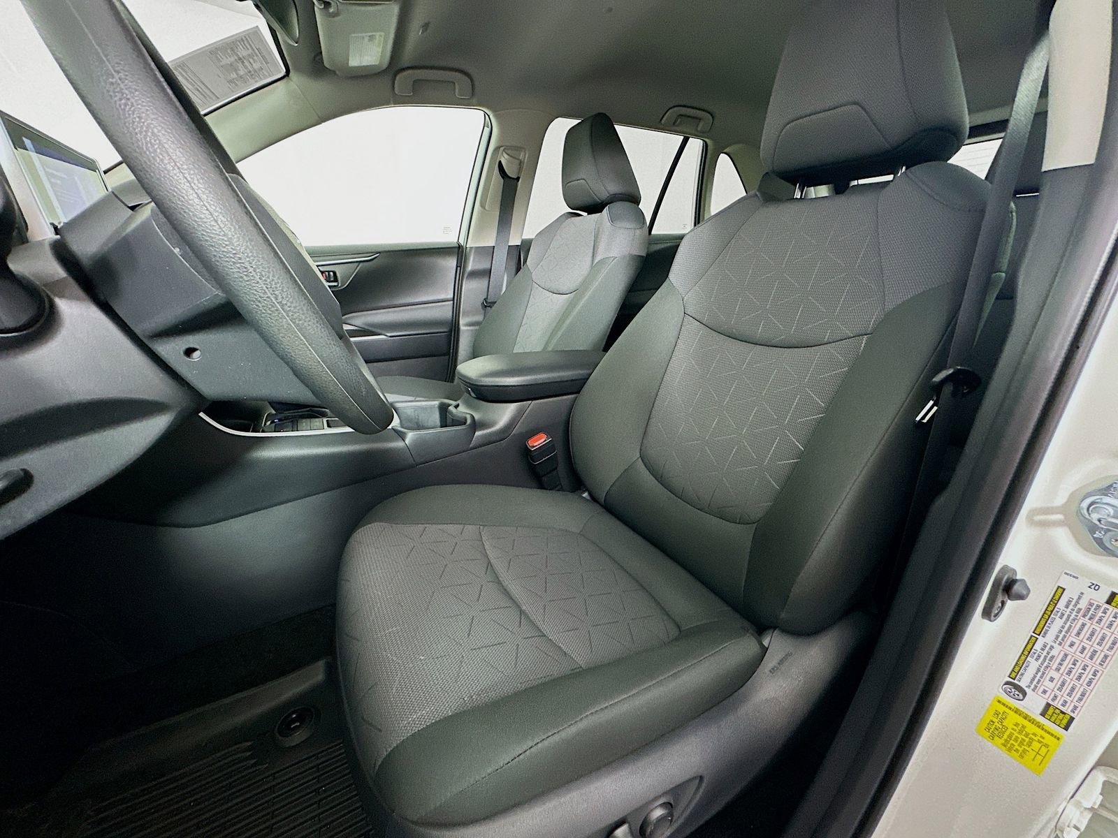 Certified 2025 Toyota RAV4 XLE AWD/4WD image 20