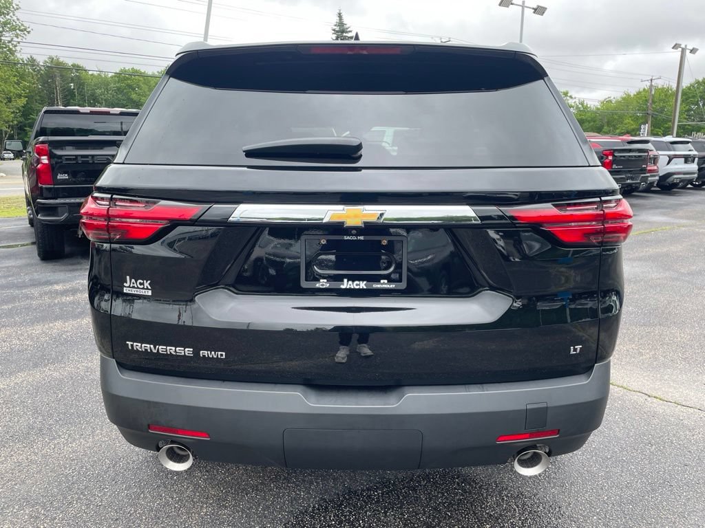 Used 2023 Chevrolet Traverse LT w/ LPO, Floor Liner Package AWD/4WD image 6
