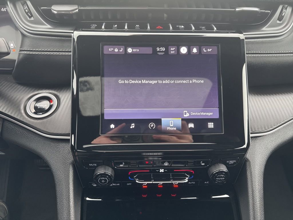 Used 2024 Jeep Grand Cherokee L Altitude image 18