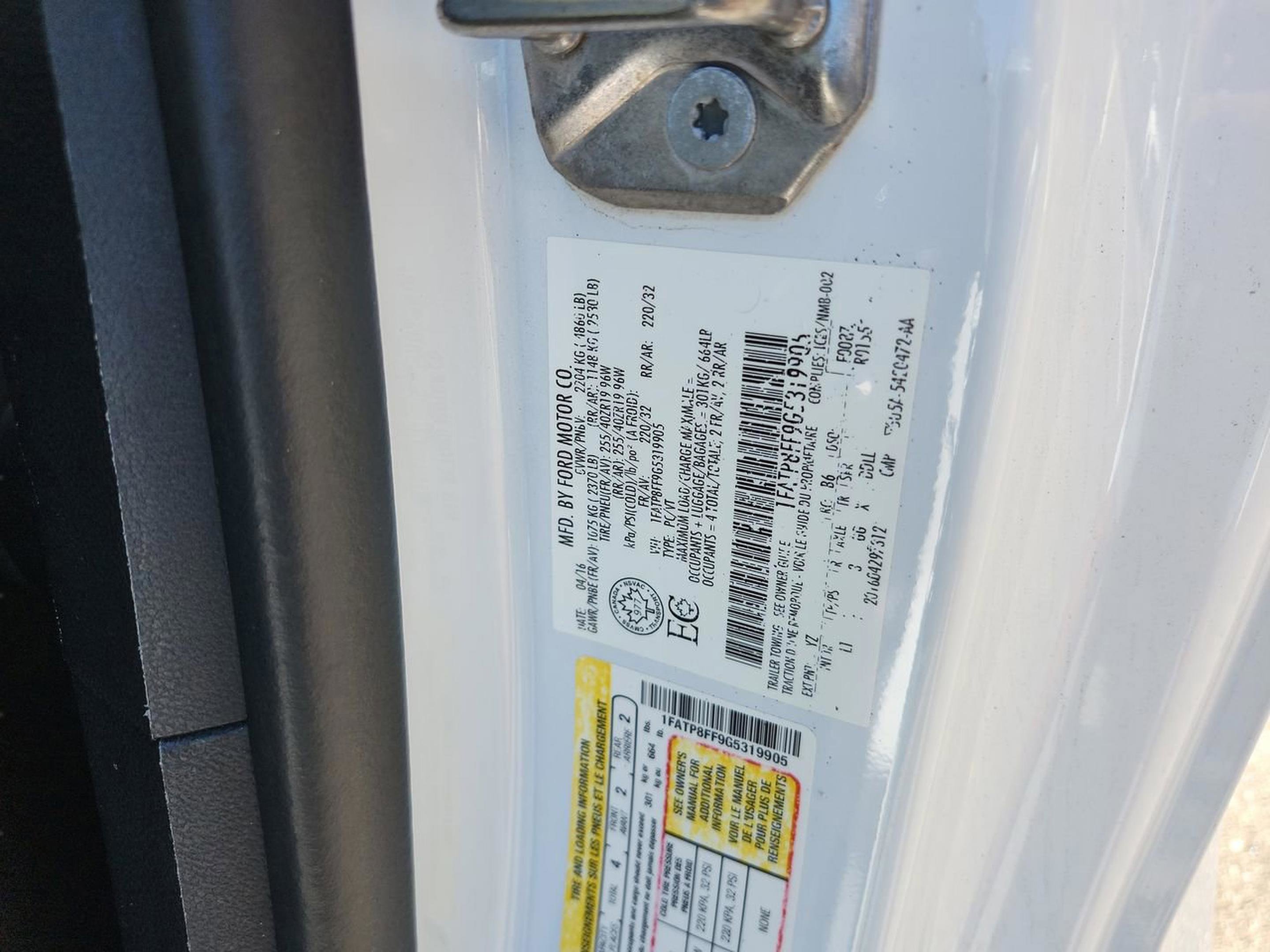 Used 2016 Ford Mustang GT Premium w/ Equipment Group 401A image 25