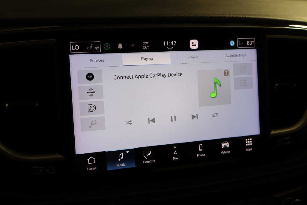 Used 2023 Chrysler Pacifica Limited FWD image 35