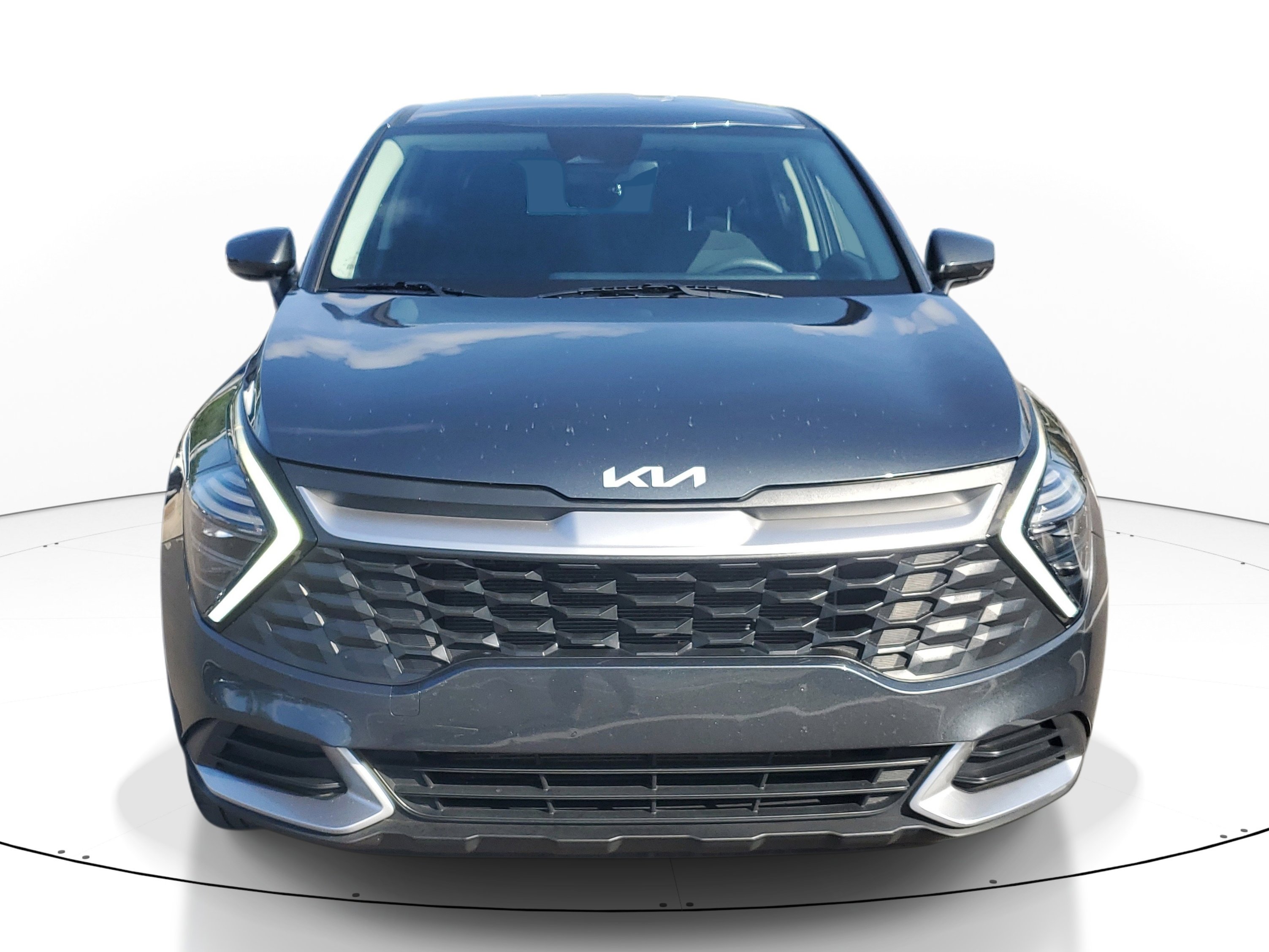 Used 2025 Kia Sportage LX image 2