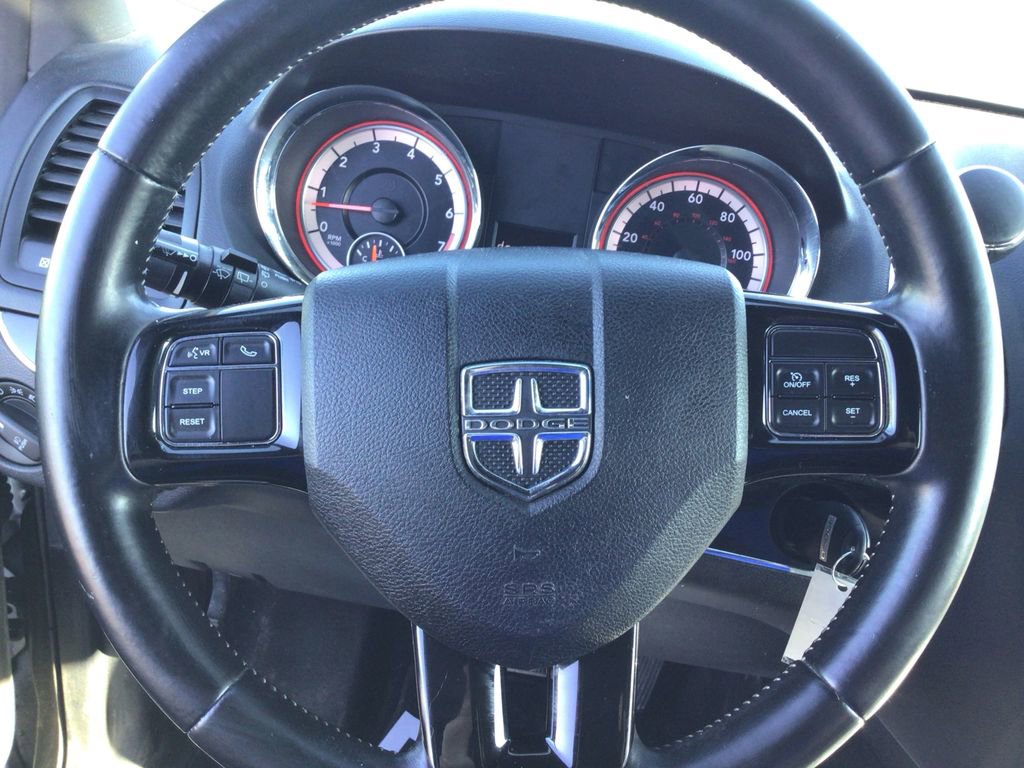 Used 2015 Dodge Grand Caravan SXT image 16