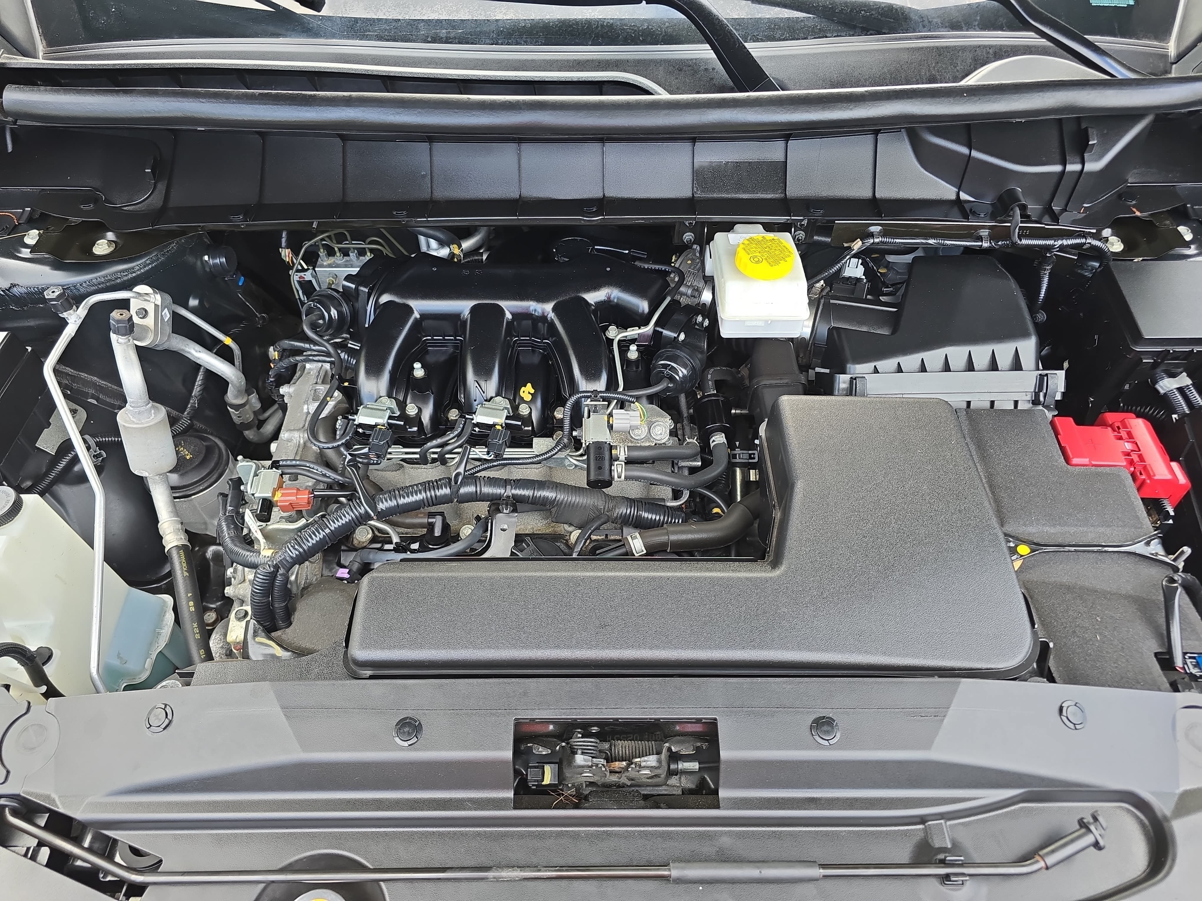 Used 2023 Nissan Pathfinder Rock Creek AWD/4WD image 29