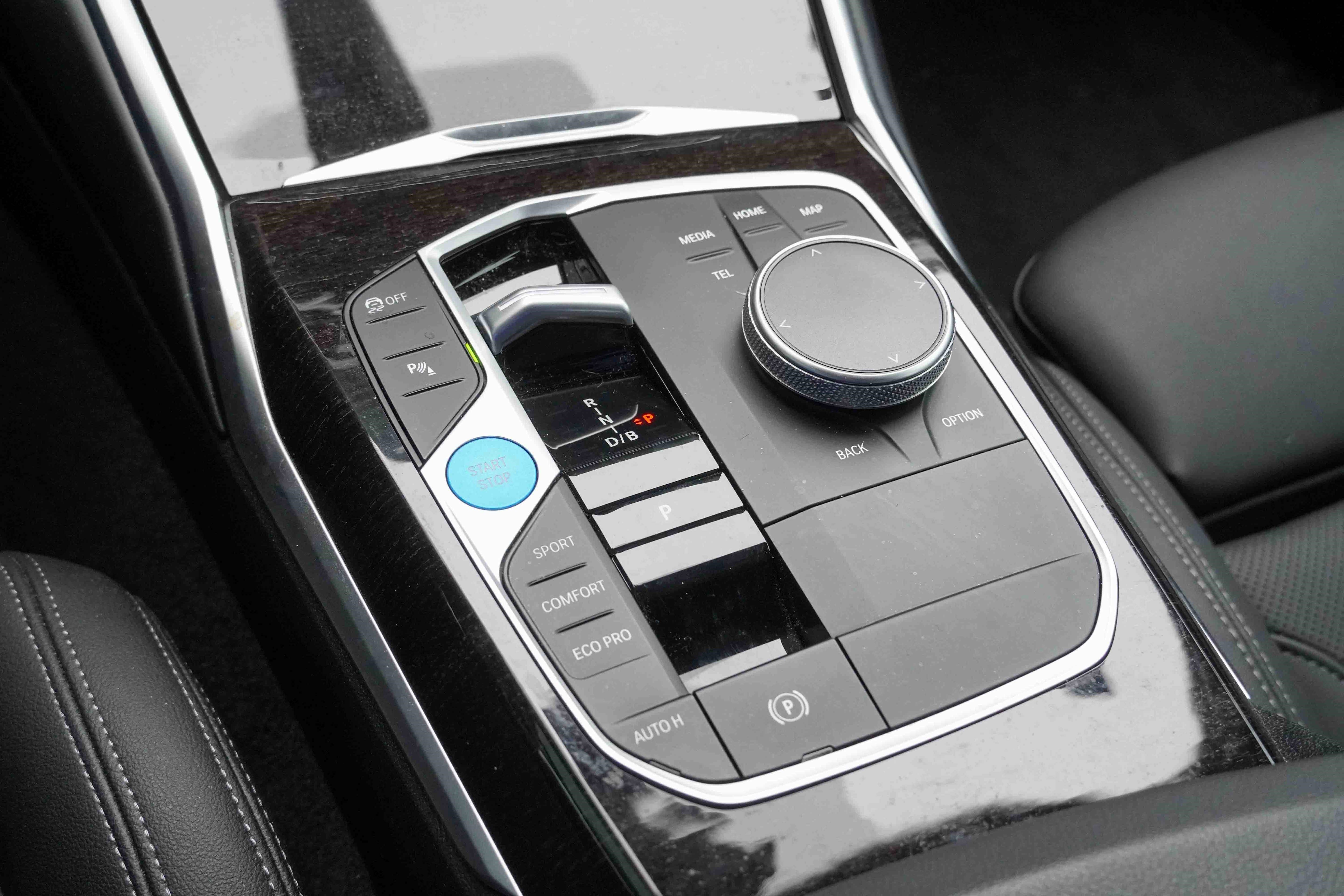 Certified 2023 BMW i4 eDrive35 w/ Premium Package image 29