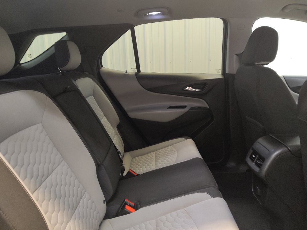 Used 2018 Chevrolet Equinox LT FWD image 19