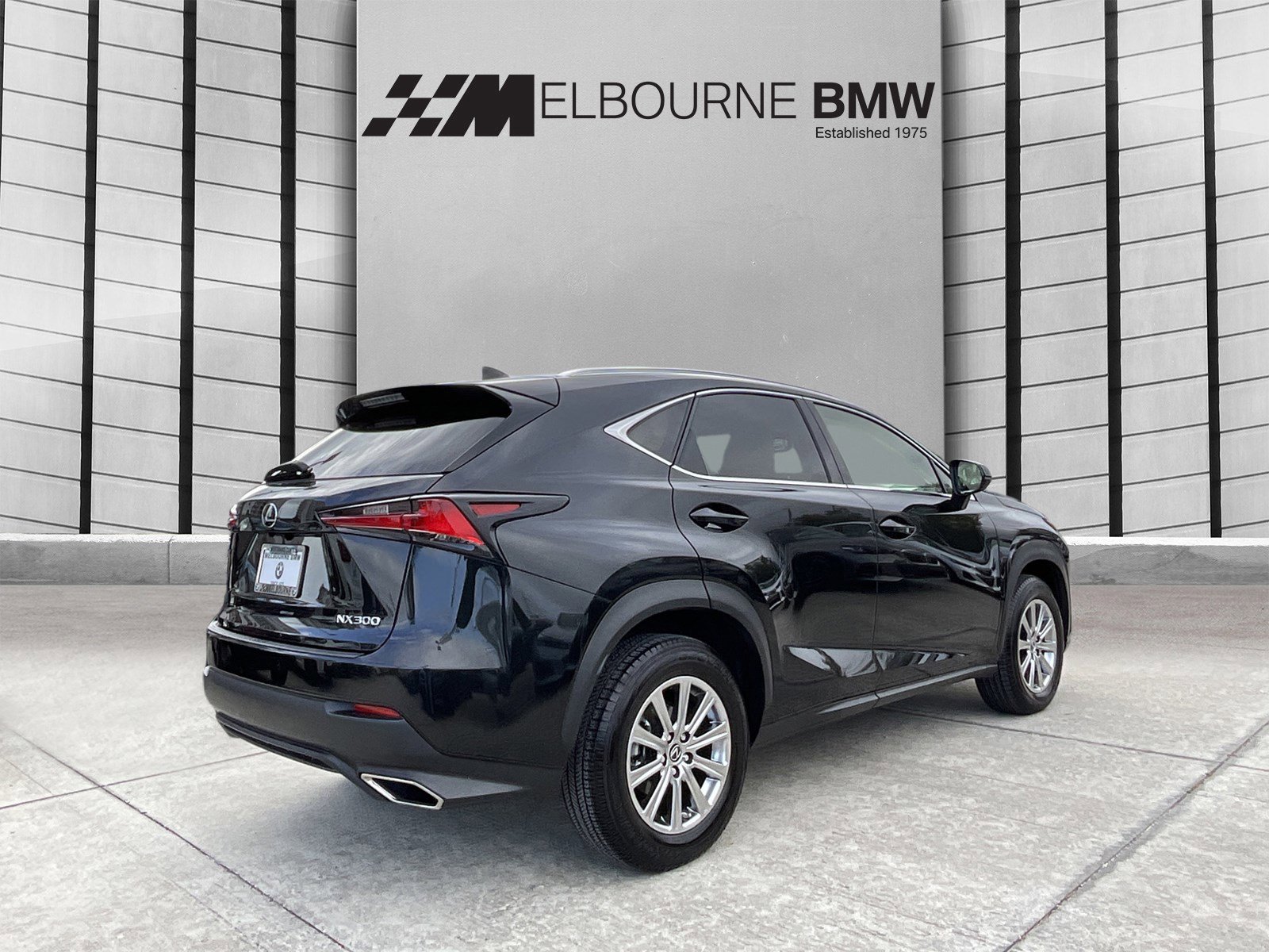 Used 2020 Lexus NX 300 FWD w/ Comfort Package image 4